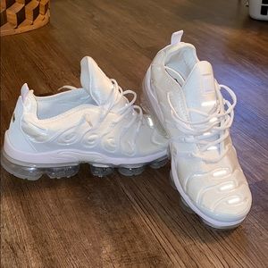 White Vapor Max Plus